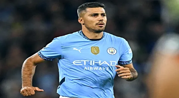Real Madrid put forward a £100m offer for Rodri