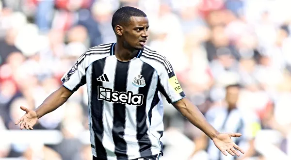 Isak and Newcastle relationship deepens